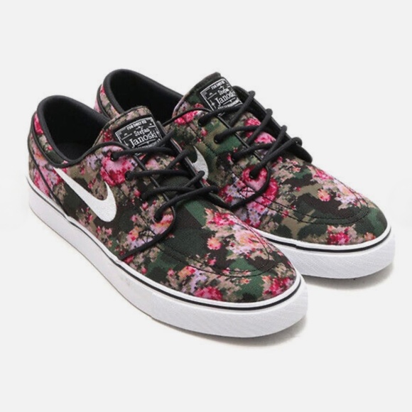 Floral janoskis hotsell